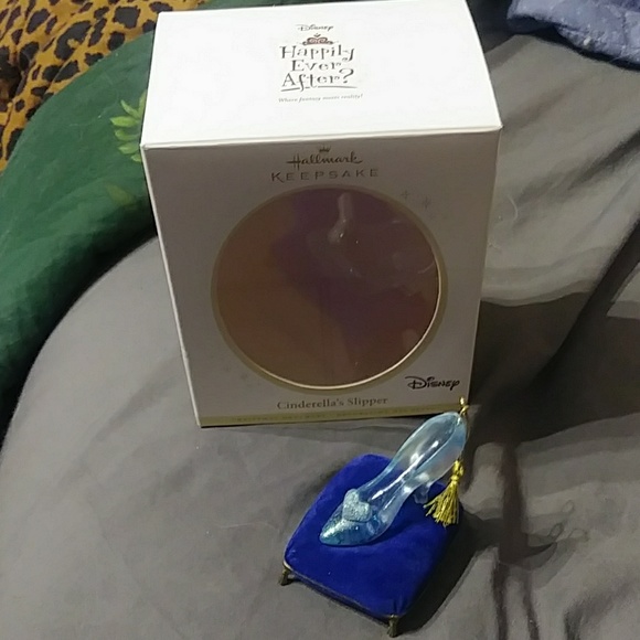 Hallmark Other - Hallmark Keepsake Cinderella's Slipper Ornament